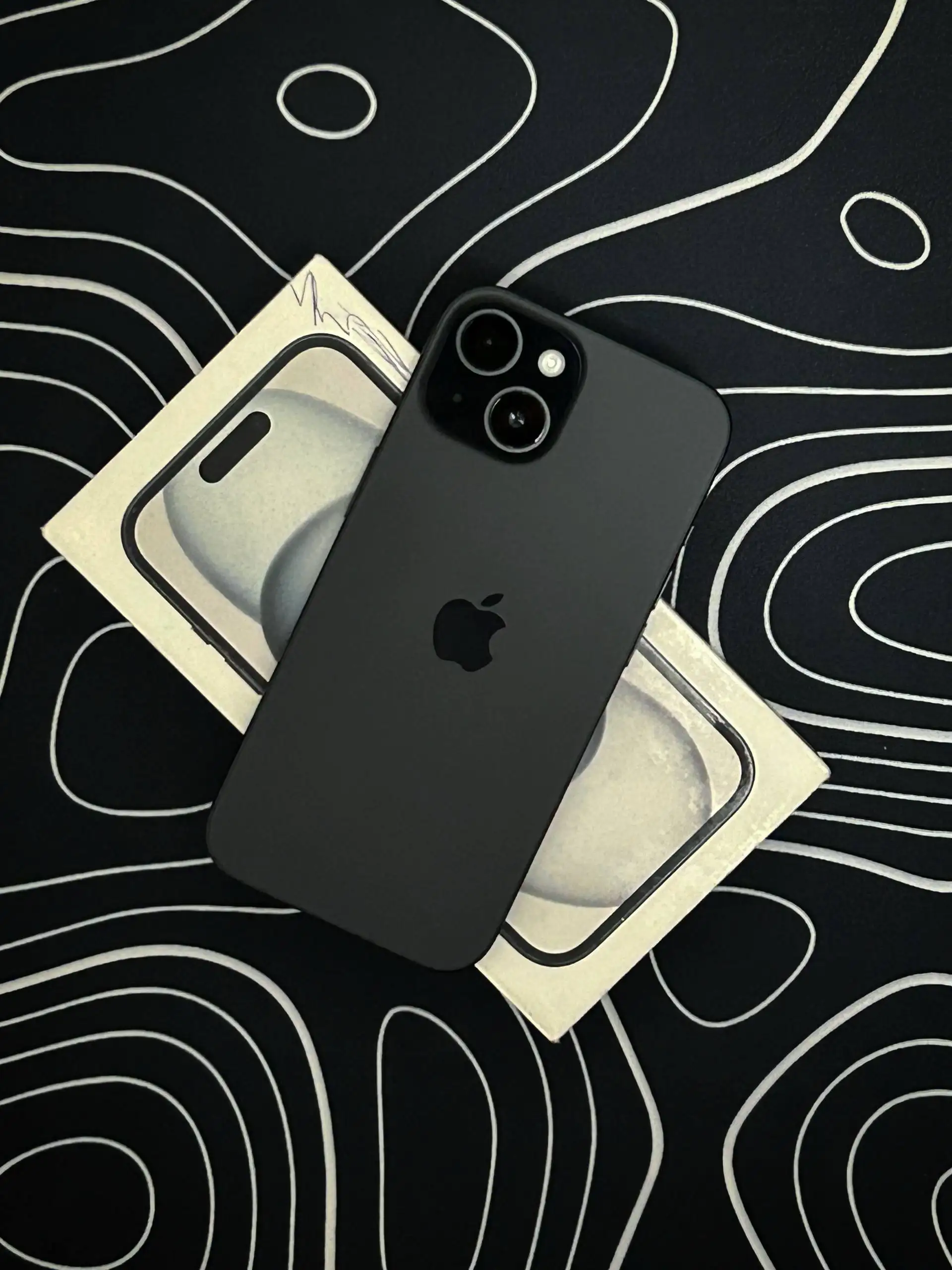iPhone 15 128GB ESIM - Смартфоны (Электроника) в Москва
