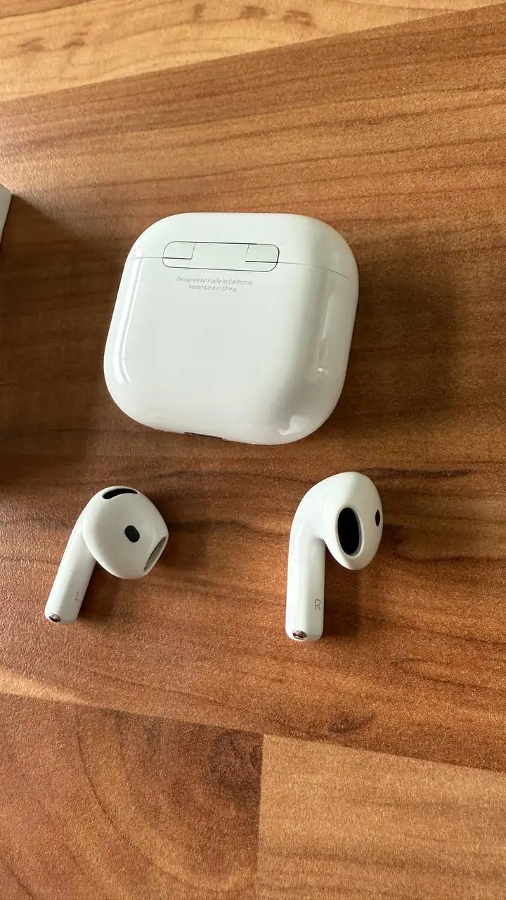 Apple AirPods 4 ANC - Наушники (Электроника) в Москва