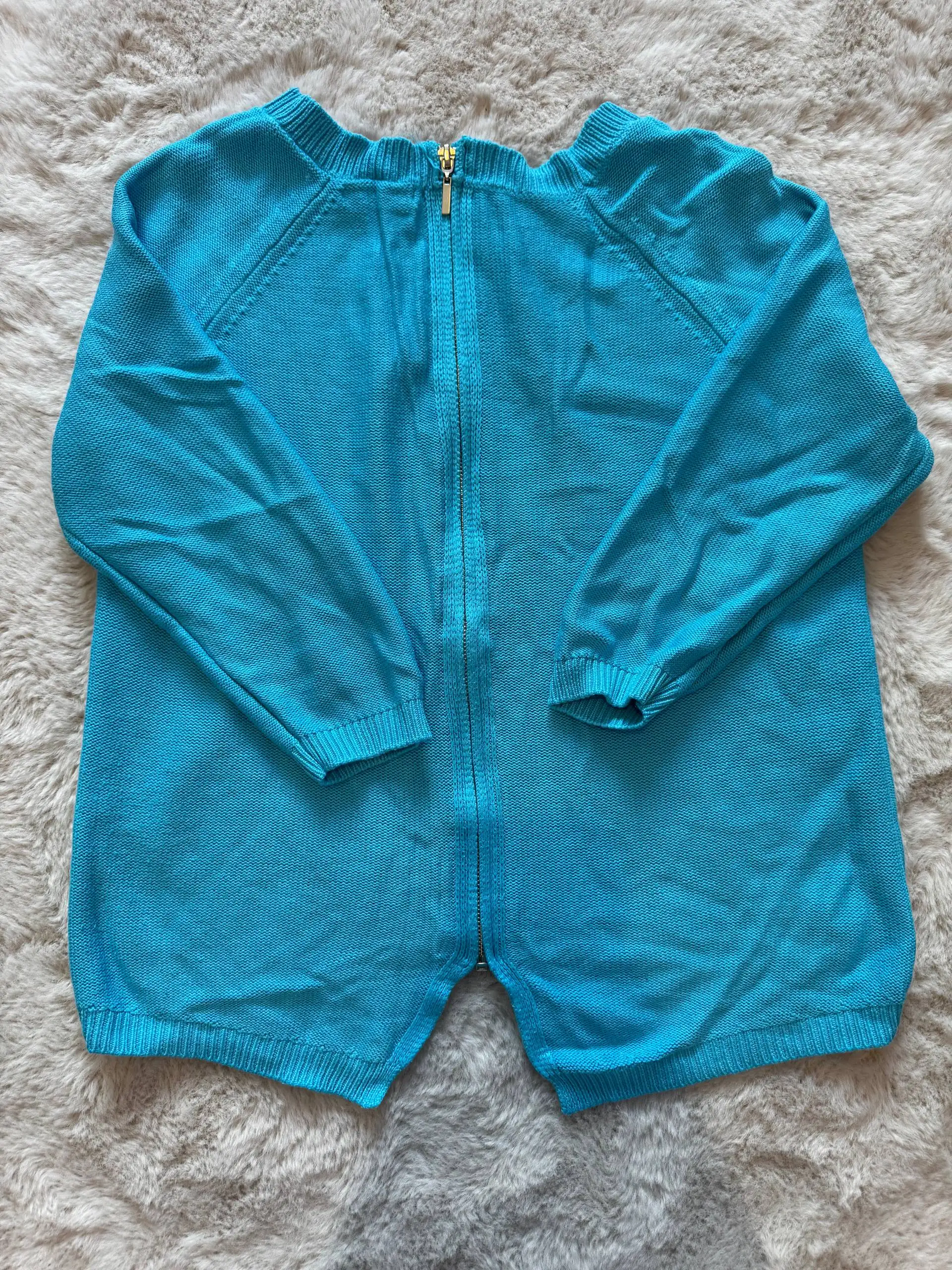 Женские кофточки S/M - Женская одежда (Одежда) в Москва