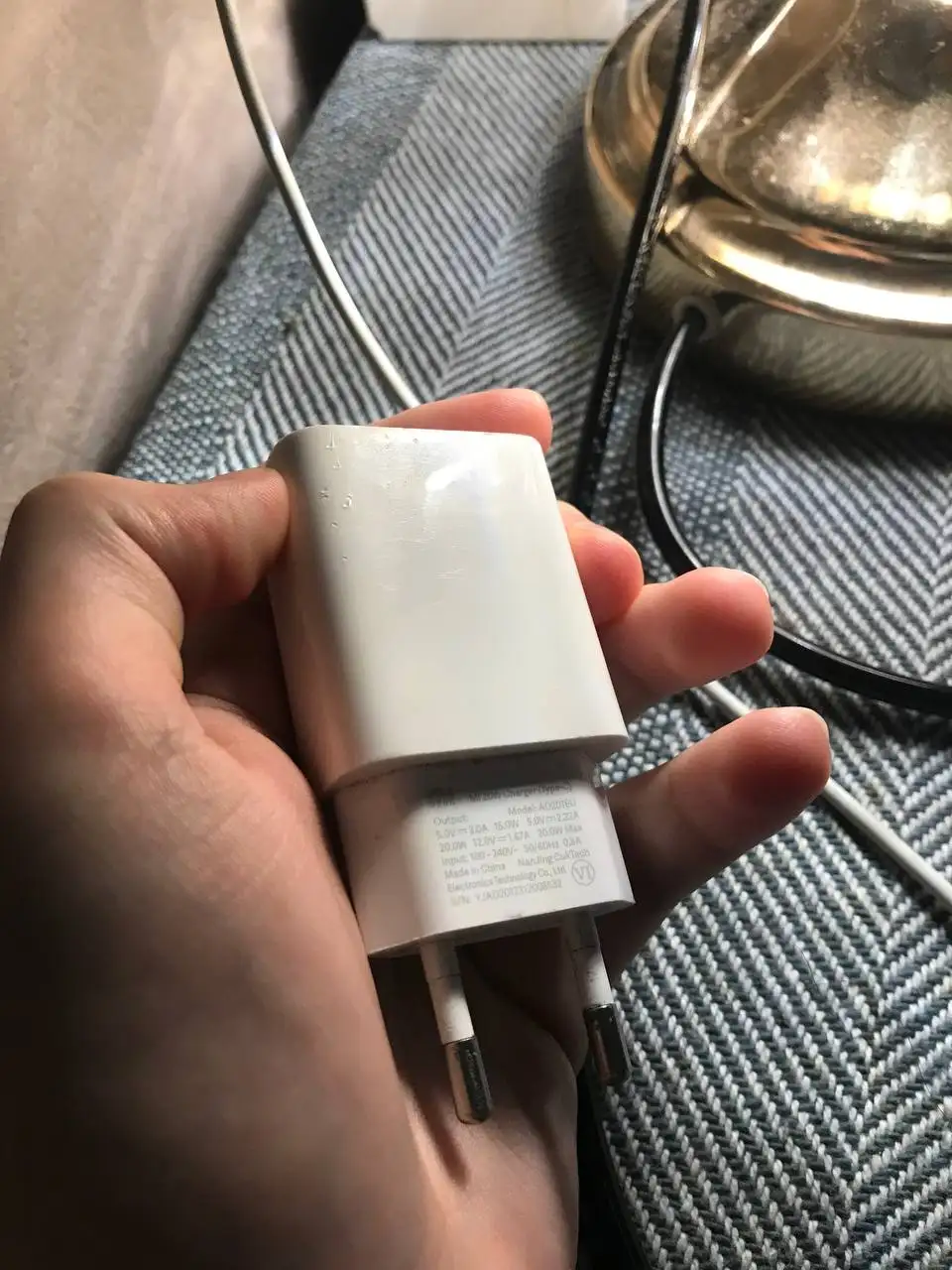 Блок питания Xiaomi 20W AD201EU - Зарядные устройства и блоки питания (Электроника) в Москва