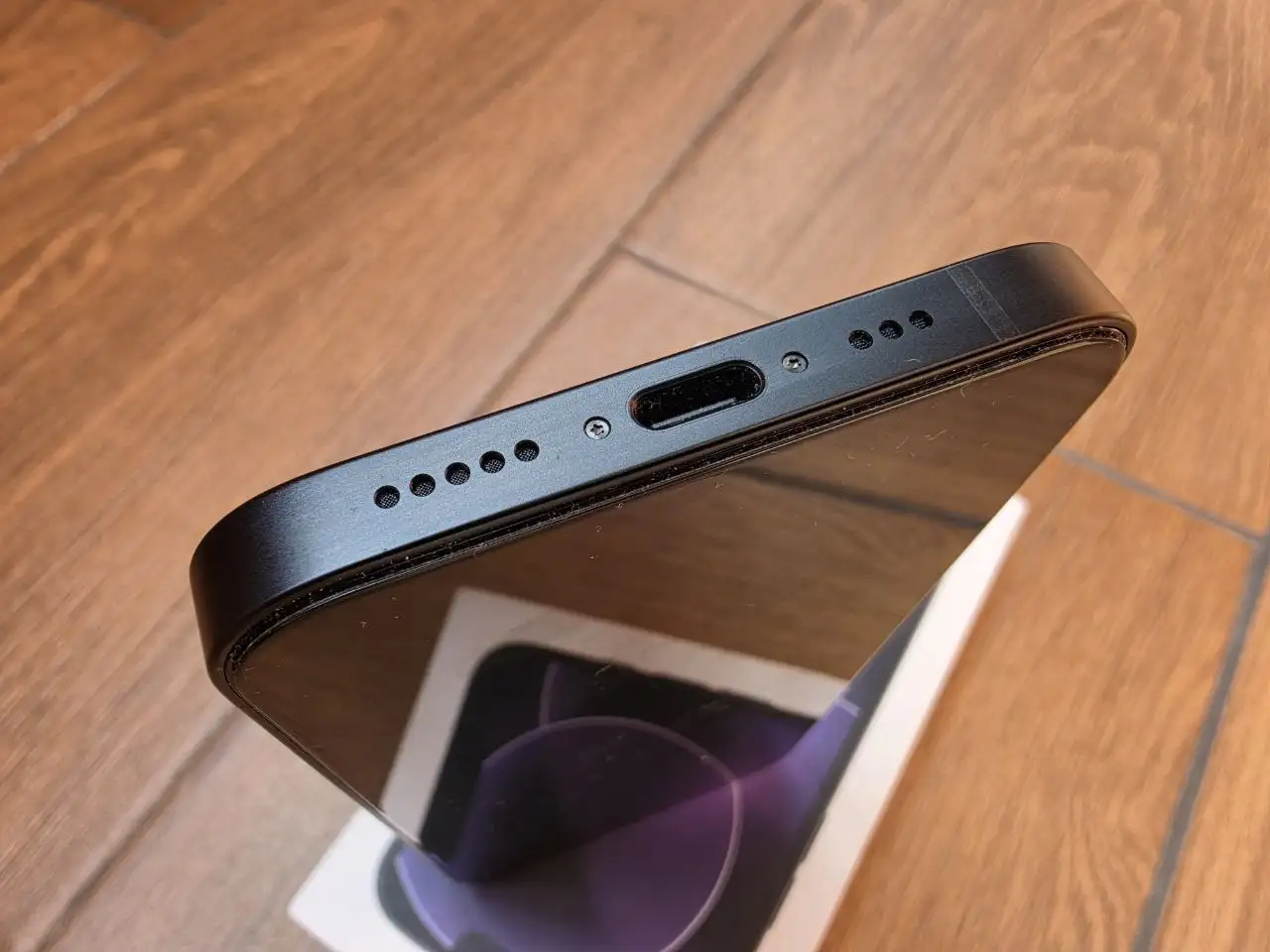 IPhone 17e 256GB Black e-sim Japan - Мобильные телефоны и гаджеты (Электроника) в Москва