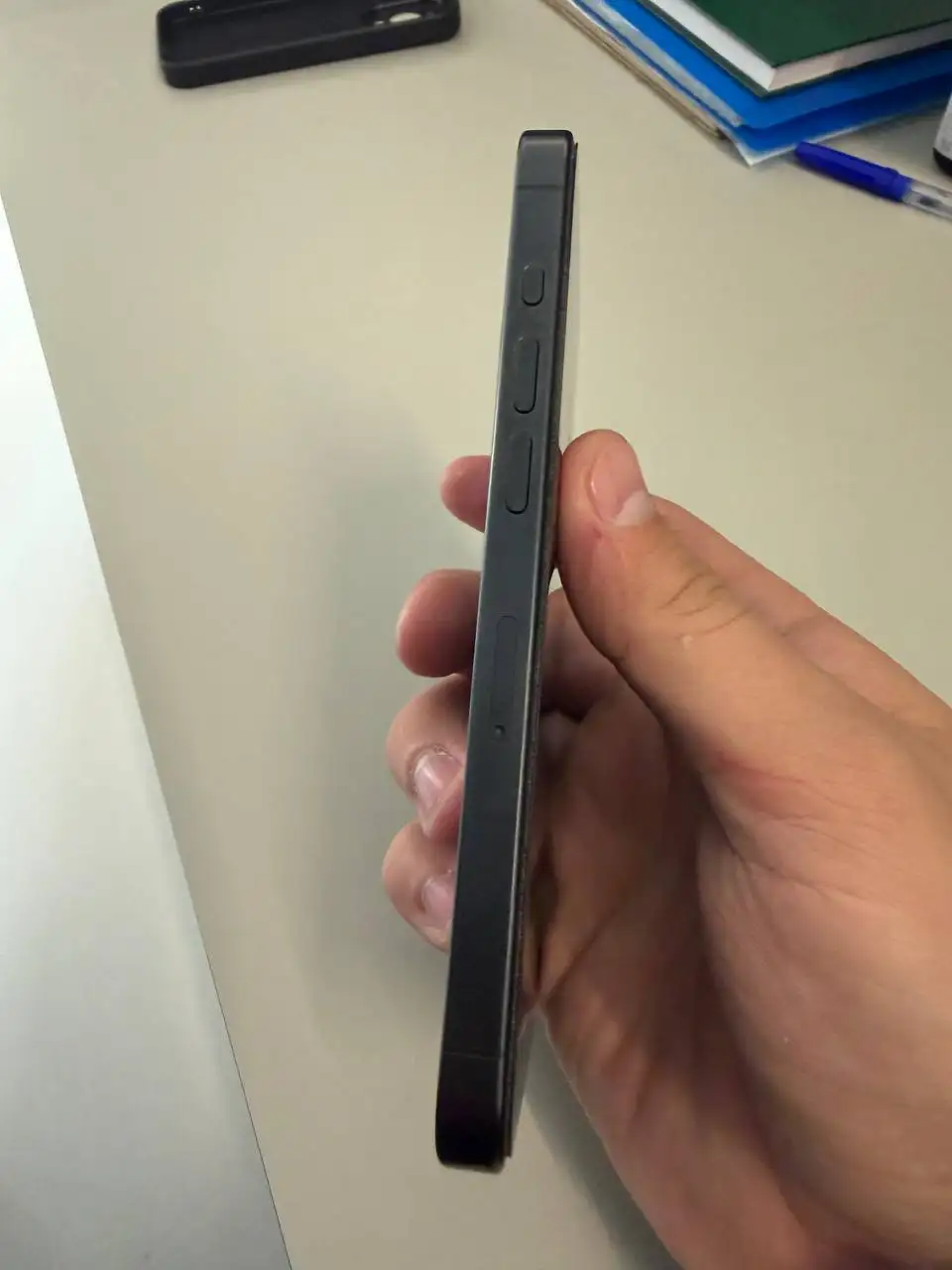 iPhone 15 Pro 256GB Black Titanium - Смартфоны и гаджеты (Электроника) в Москва
