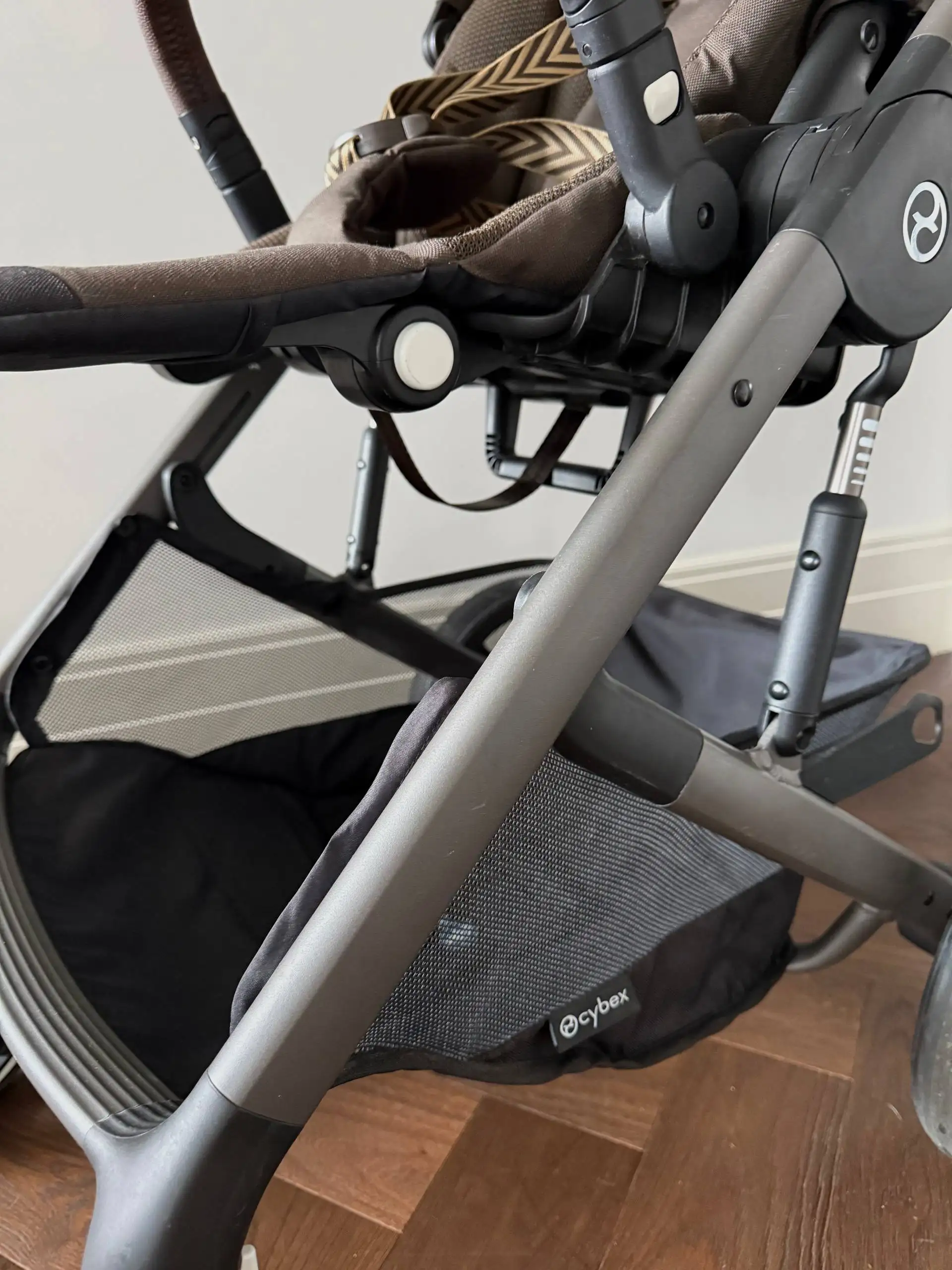 Продаю прогулочную коляску Cybex balios Lux 2025 - Коляски (Товары для детей) в Москва