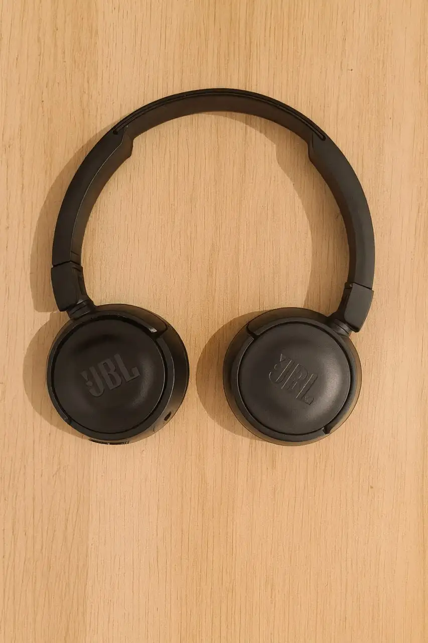 Беспроводные наушники JBL T450BT б/у - Наушники (Электроника) в Москва