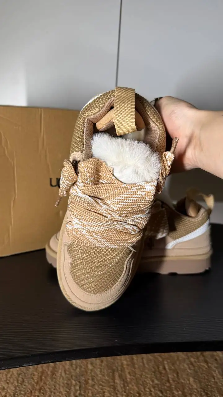 Сапоги UGG 39 размер - Обувь (Одежда) в Москва