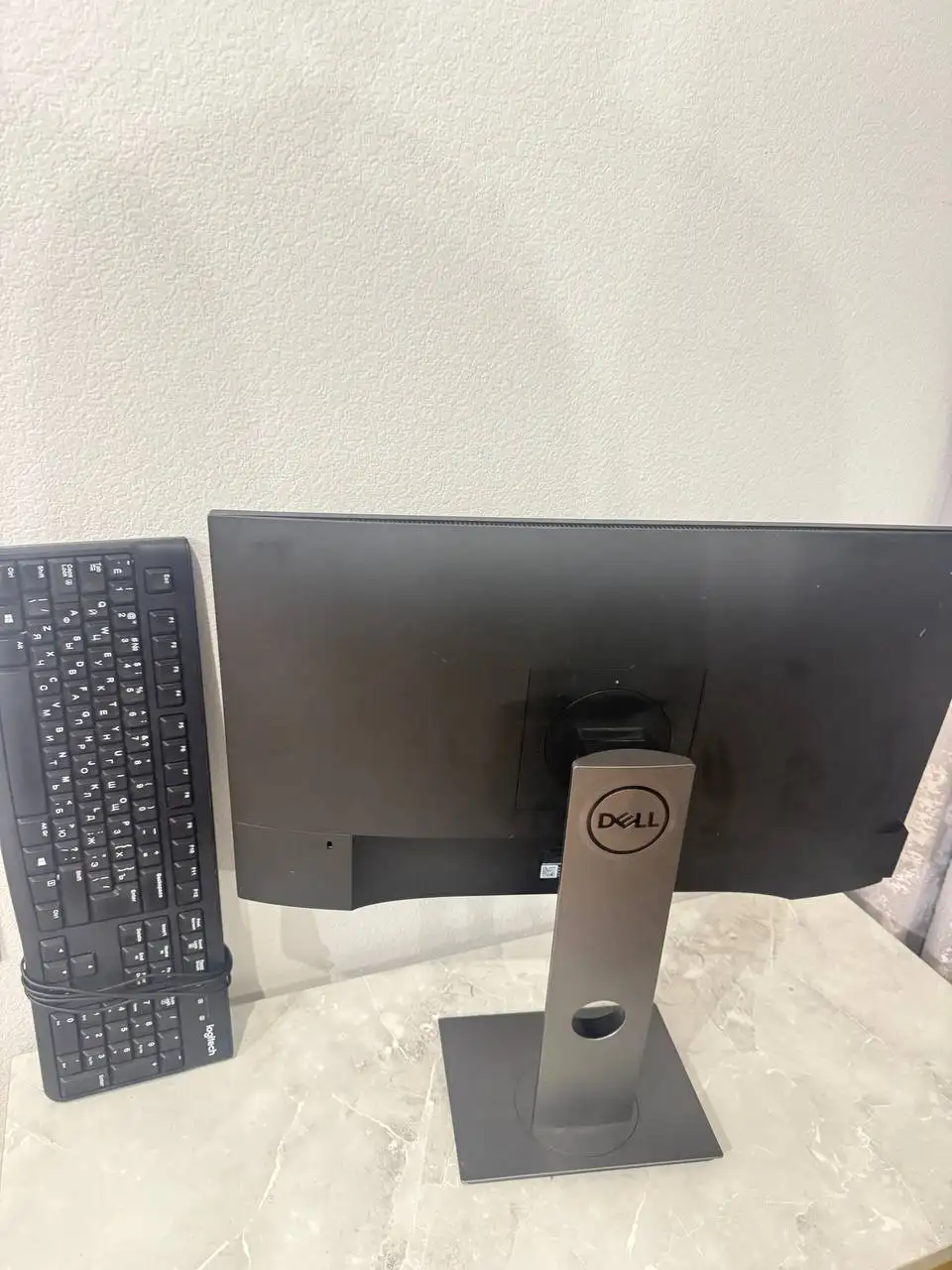 Монитор Dell P2419H 23.8" IPS б/у + клавиатура в подарок - Мониторы (Электроника) в Москва