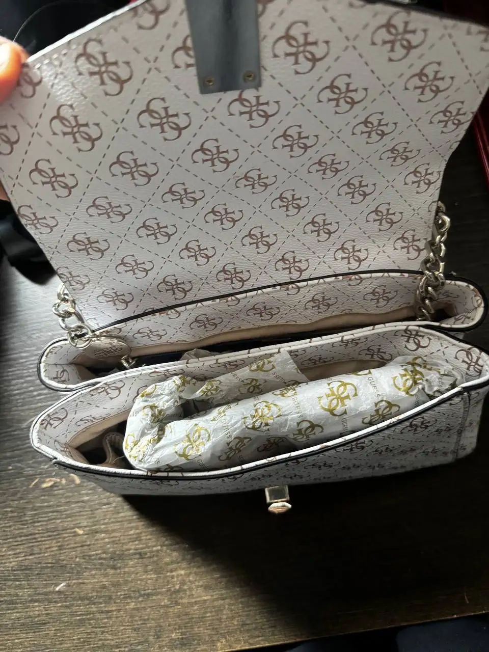 Сумка Guess Lorenna shoulder bag - Аксессуары (Одежда) в Москва
