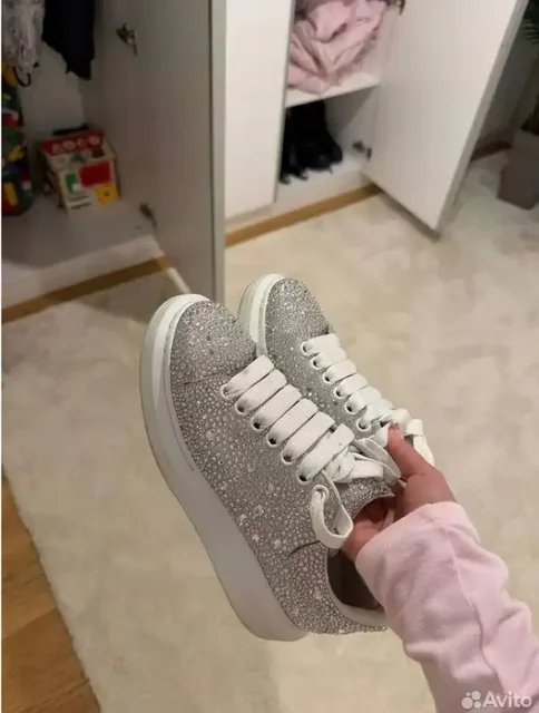 Кеды Alexander McQueen со стразами (оригинал) - Жилетки в Москва