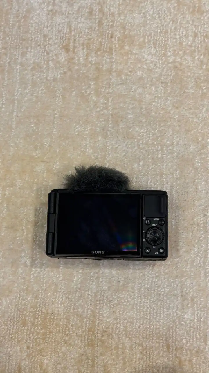 Продам Sony ZV-1 в идеальном состоянии - Видео и фототехника (Электроника) в Москва