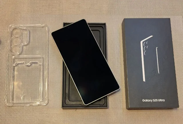Продам Samsung S25 Ultra 12/256GB titanium gray - Портативная электроника в Москва