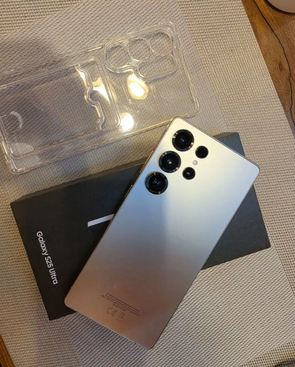Продам Samsung S25 Ultra 12/256GB titanium gray - Смартфоны (Электроника) в Москва