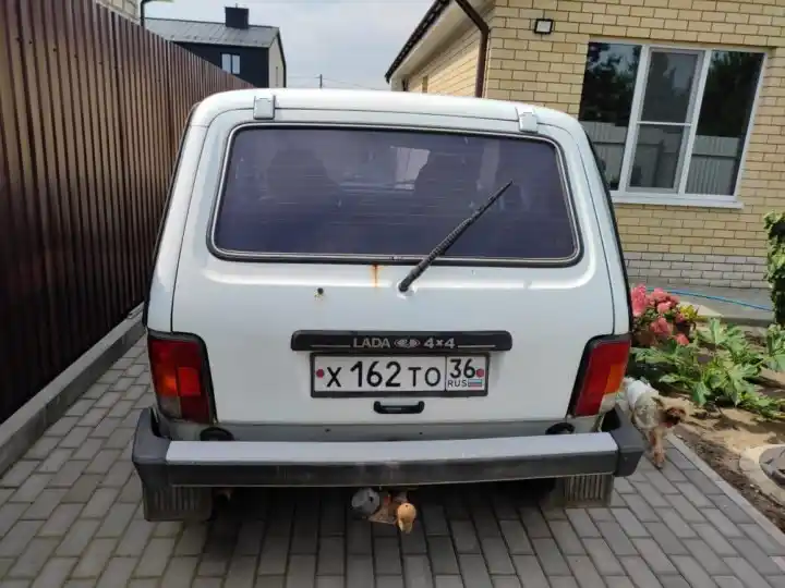 ВАЗ (Lada) Niva 2011 года