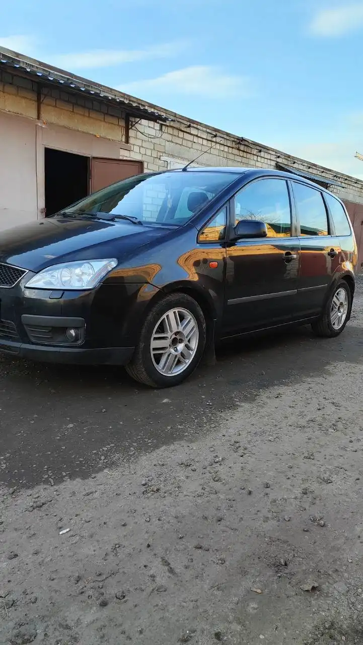 Ford C-MAX 1.8 бензиновый