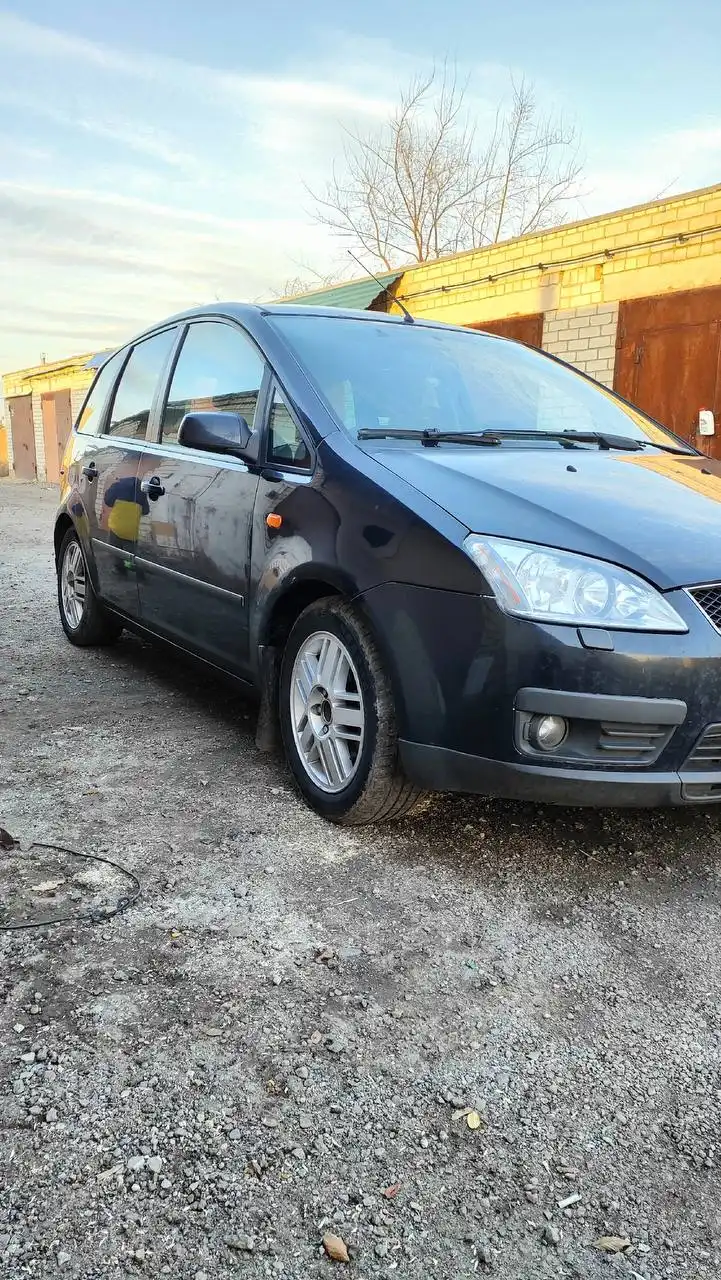 Ford C-MAX 1.8 бензиновый