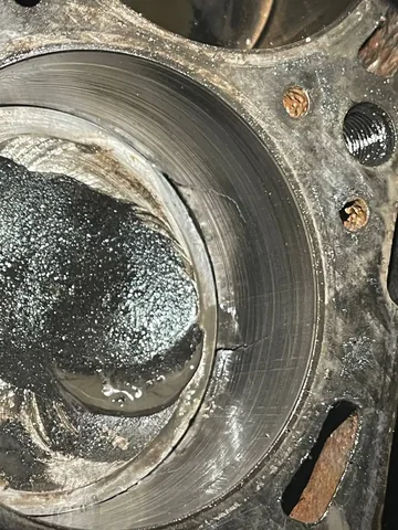 Блок двигателя в сборе (восьмиклоп, карб) - Запчасти в Воронеж