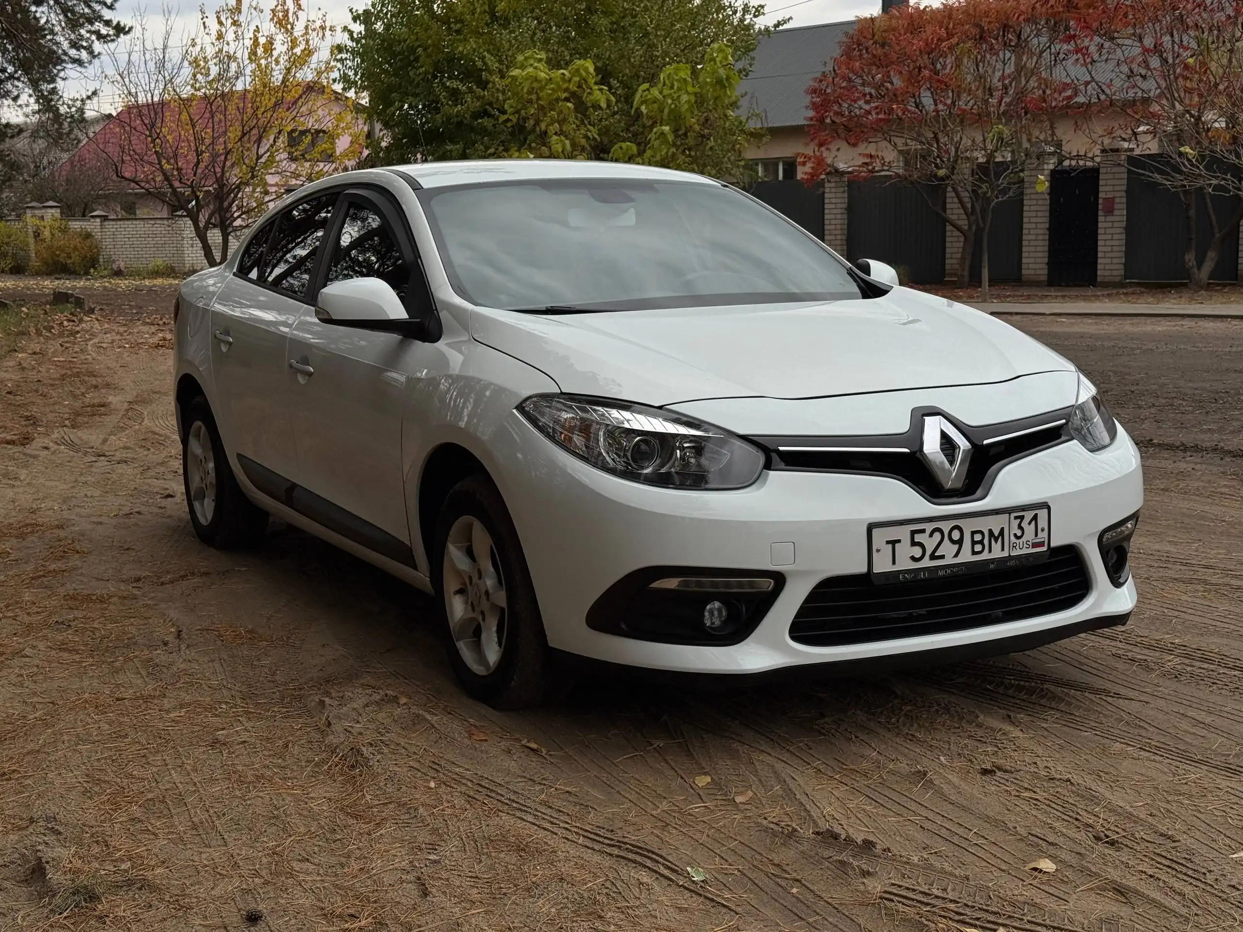 Renault Fluence 2014 Рестайлинг 1.6 МКПП