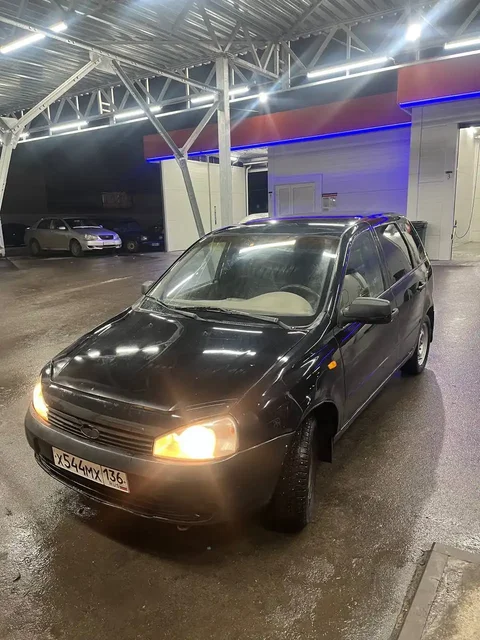 Продажа Лада Калина 2011 года - Госномера в Воронеж