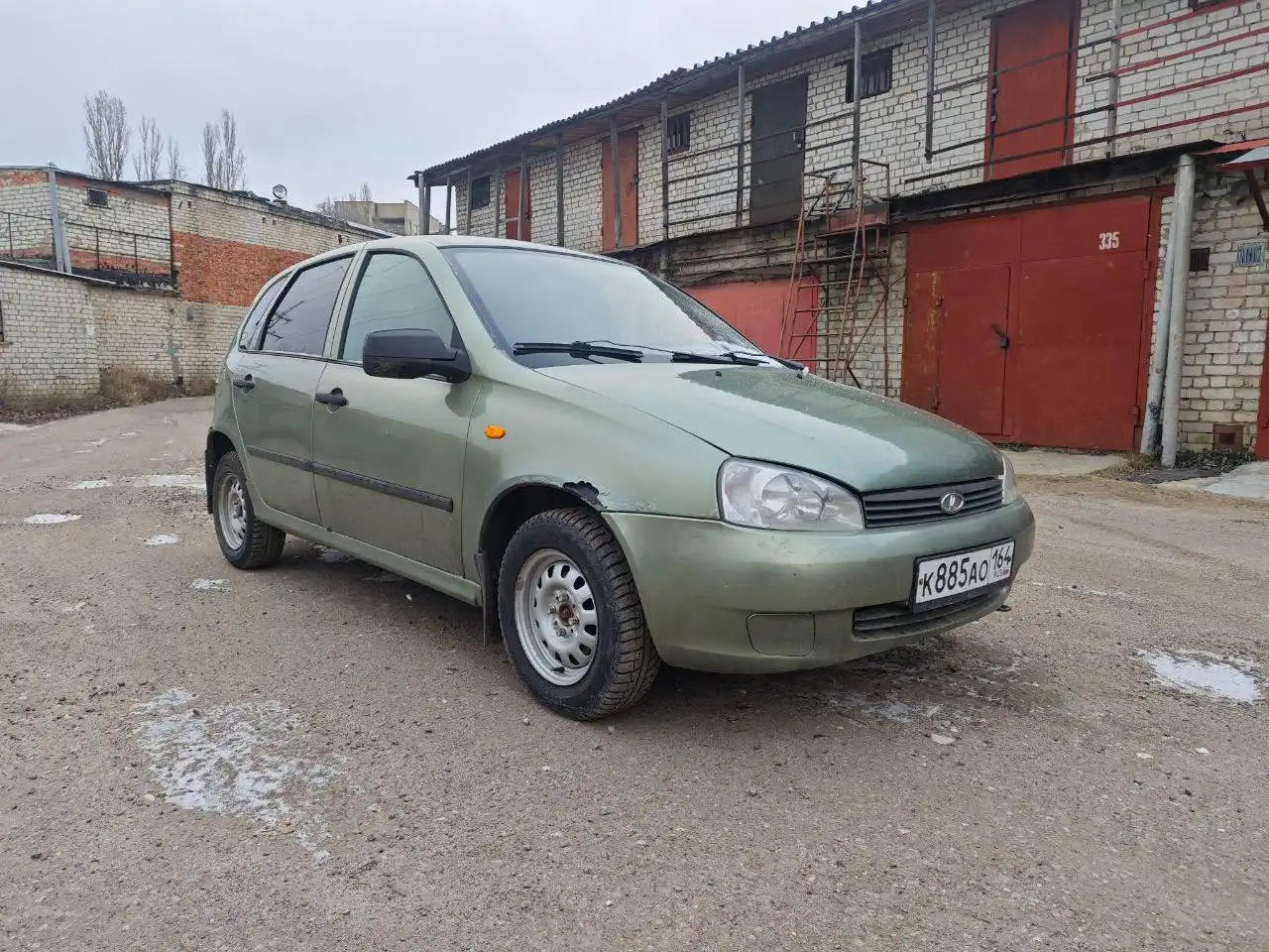 Продам Калину 2011 года