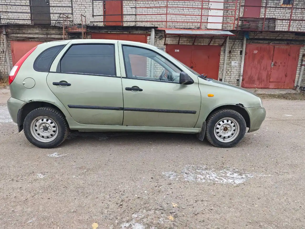 Продам Калину 2011 года