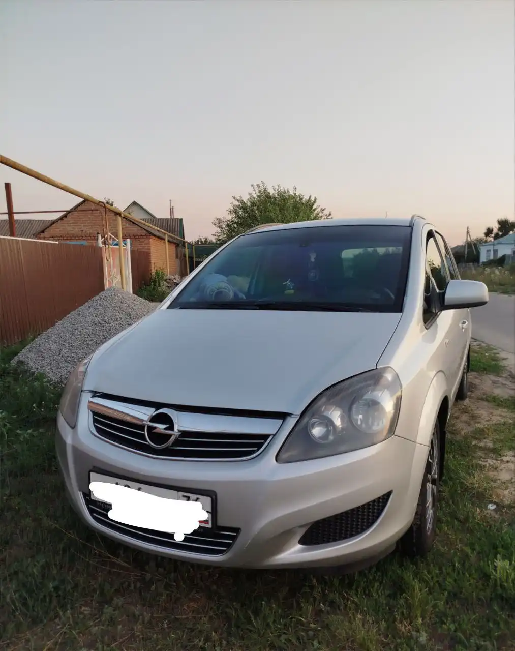 Продам Opel Zafira 2012 года