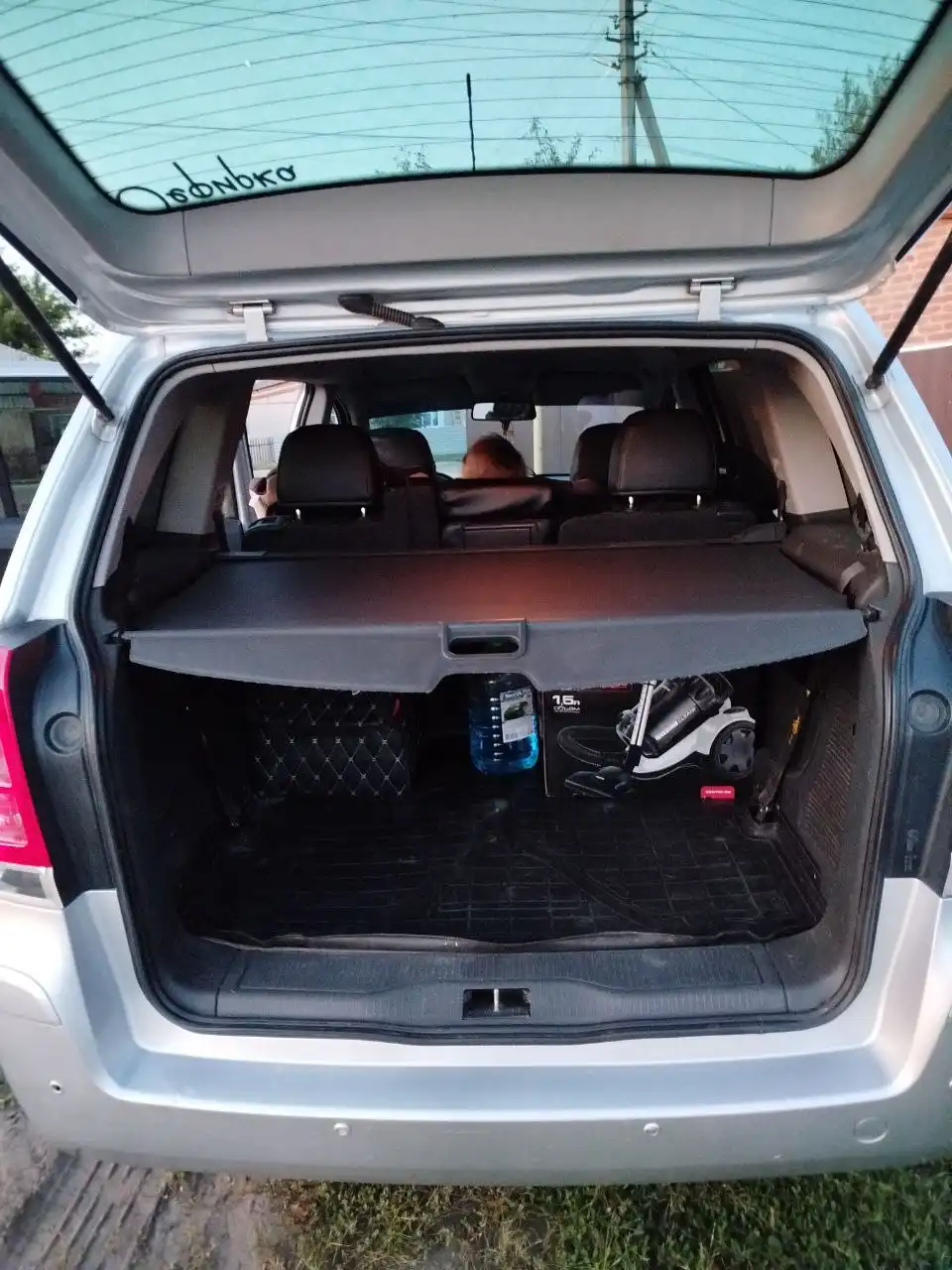 Продам Opel Zafira 2012 года