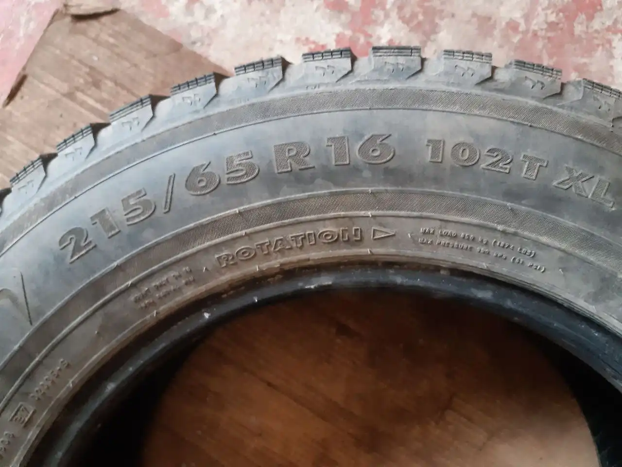 Продажа колес Nokia Hakkapeliitta 5 215/65/R16