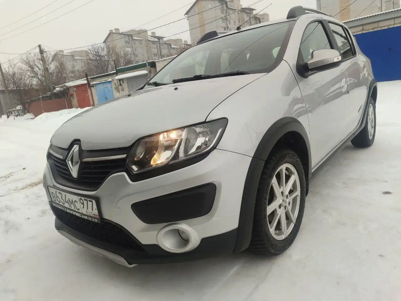 Renault Sandero Stepway 2017 года, один собственник, пробег 172 тыс.