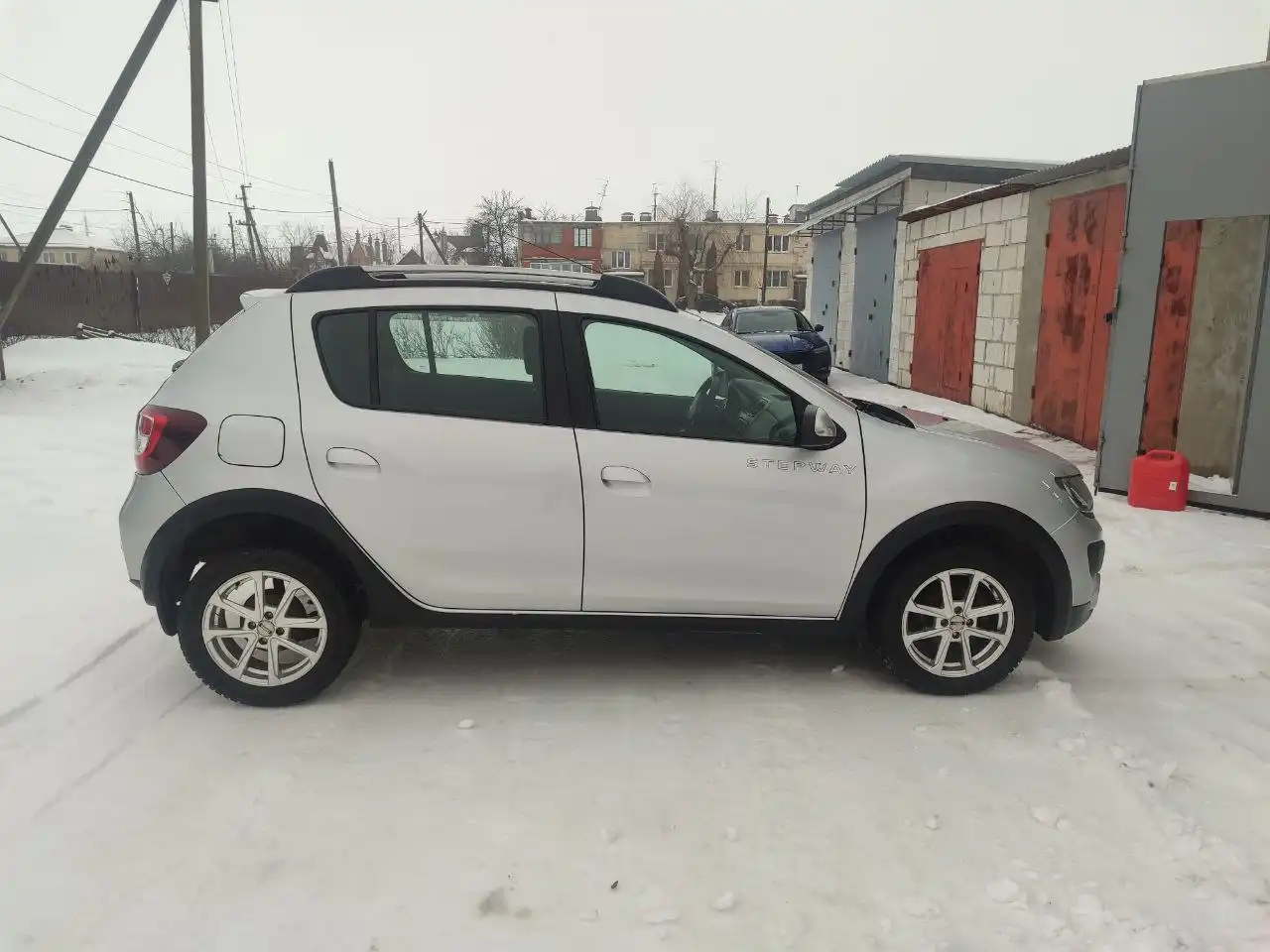 Renault Sandero Stepway 2017 года, один собственник, пробег 172 тыс.