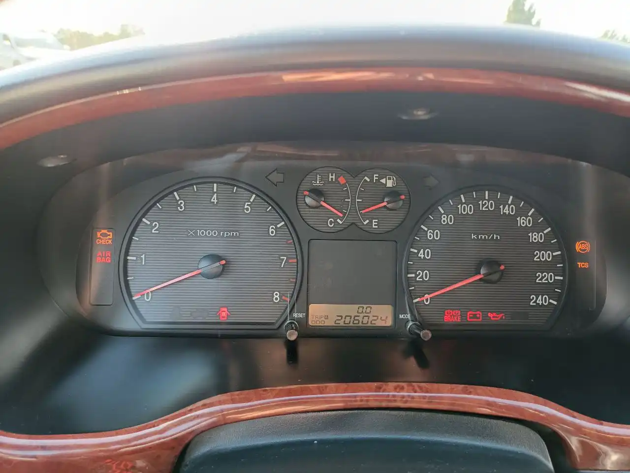 Продажа автомобиля 2010 года выпуска с пробегом 204 тыс. км - Авто в Воронеж