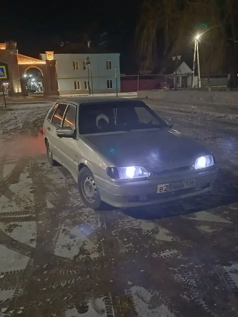 Шевроле Шестерка 1.6 120 л.с. 2005 года - Двигатели в Воронеж