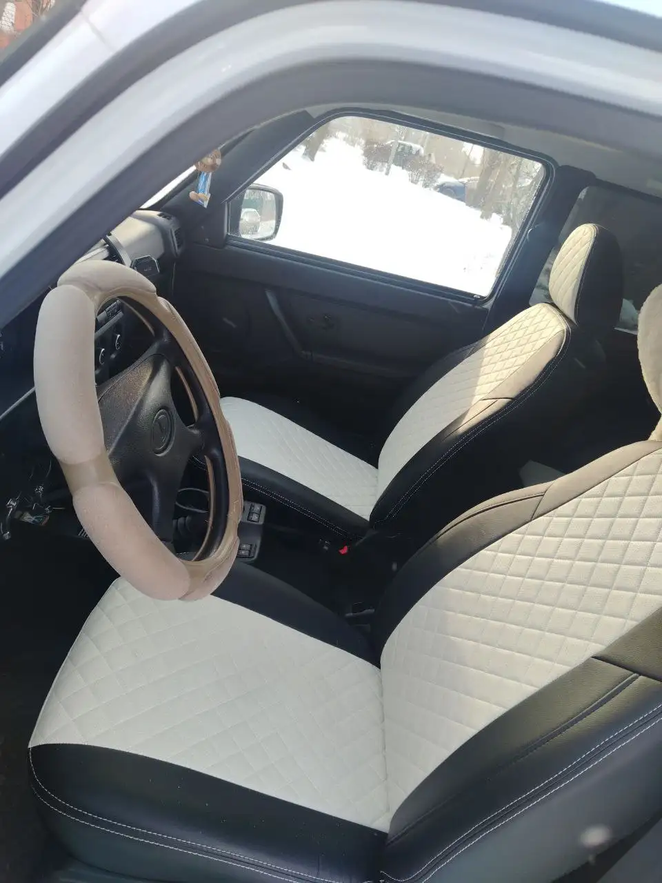 Продажа автомобиля 2024 года с пробегом 15 тыс. км - Авто в Воронеж