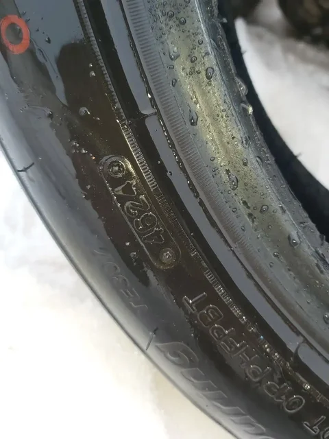 Продам летние шины 205/50/17 - Автоэлектроника в Воронеж