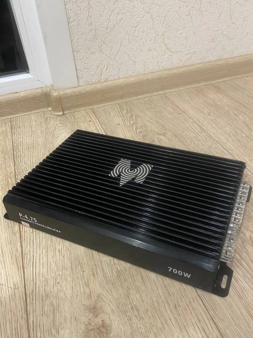 Продам усилитель momo 4.75 700w - Аудио (Авто) в Воронеж