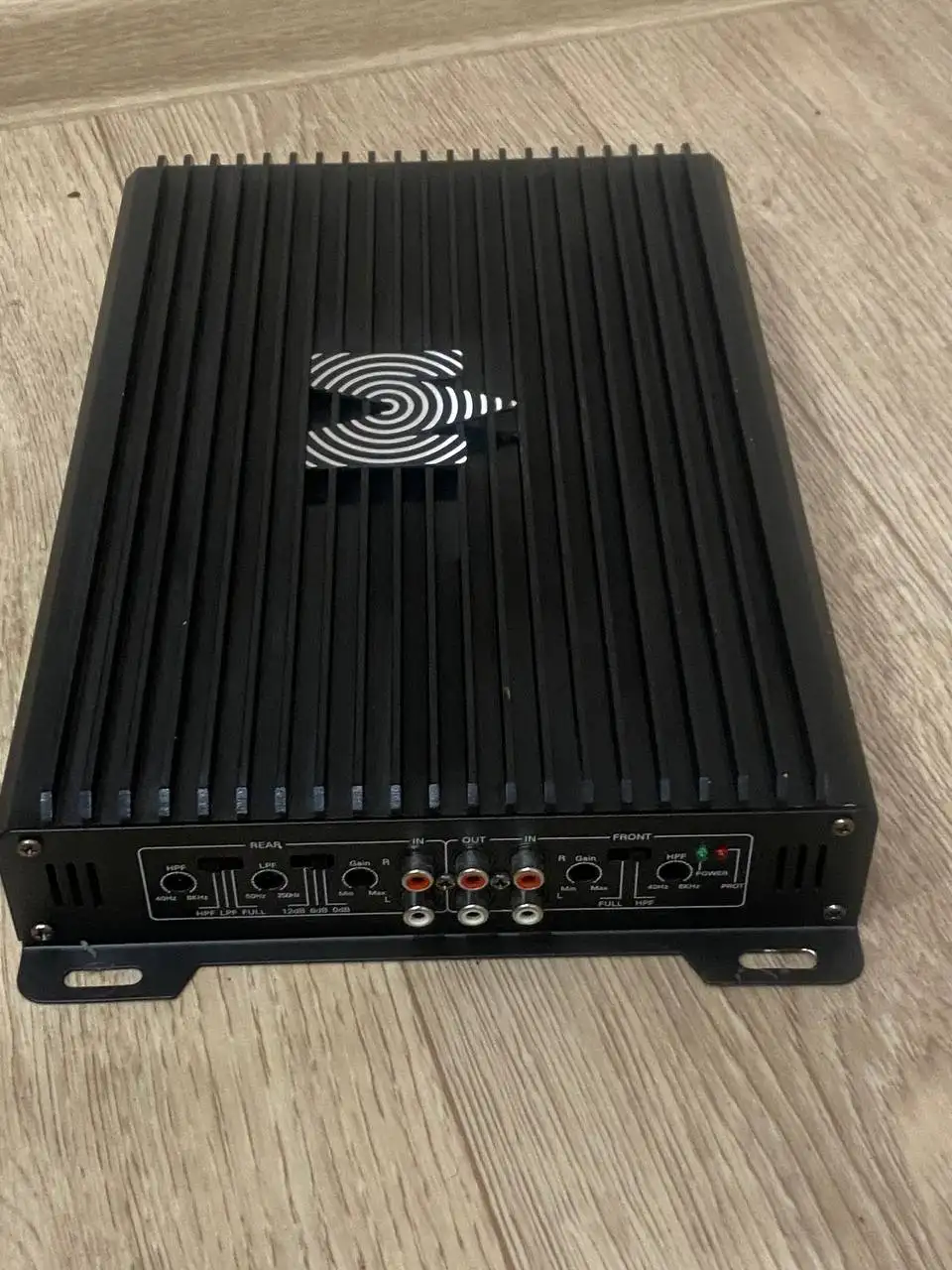 Продам усилитель momo 4.75 700w - Аудио (Авто) в Воронеж