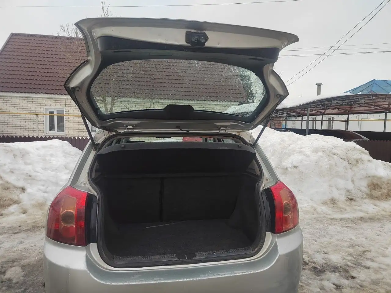 Продажа автомобиля 5 года, дизель - Авто в Липецк