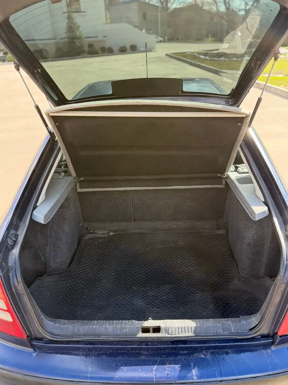 Продажа Skoda Octavia Tour 2001 года, 1.8 механика - Легковые автомобили (Авто) в Воронеж