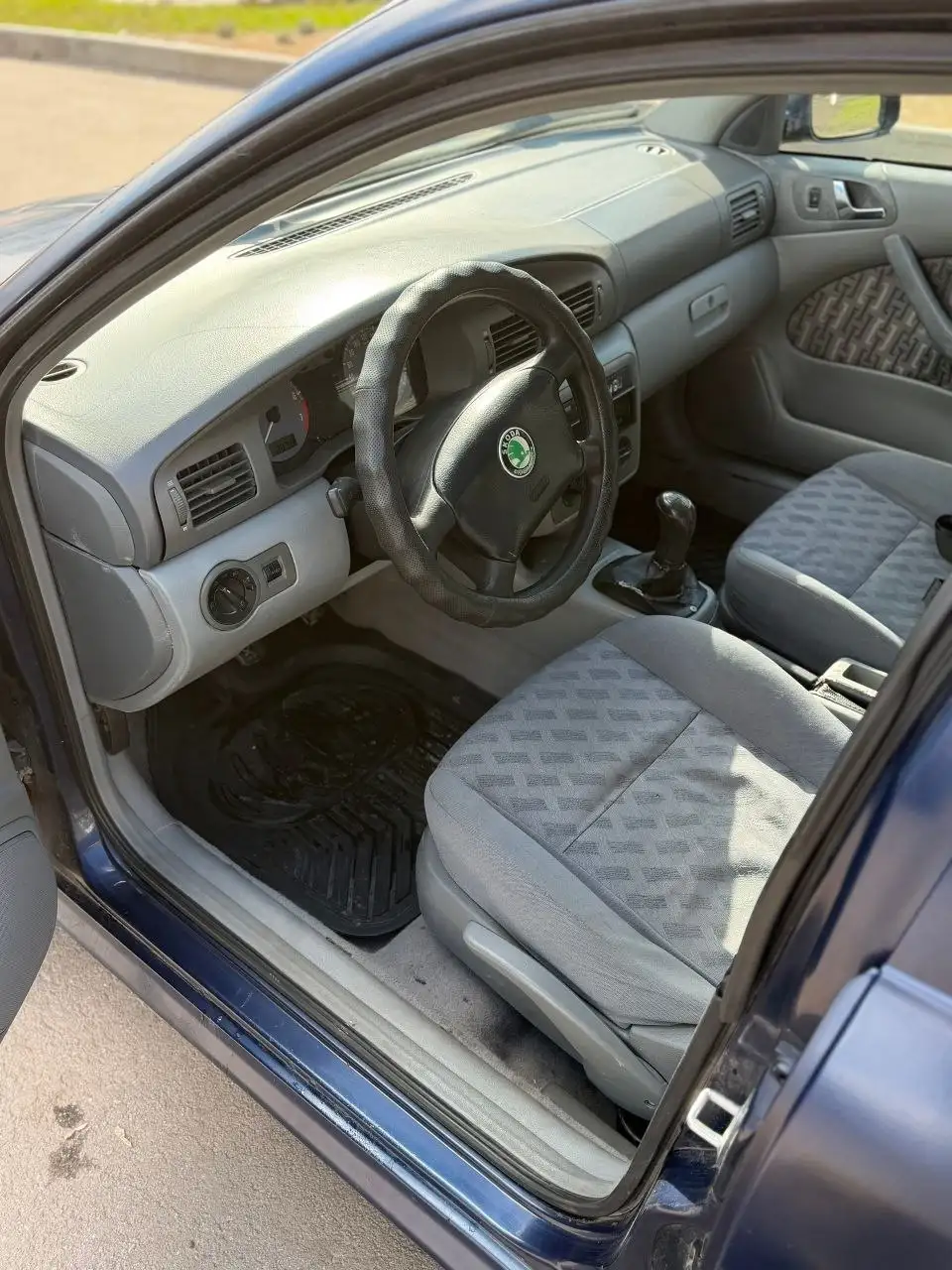 Продажа Skoda Octavia Tour 2001 года, 1.8 механика - Легковые автомобили (Авто) в Воронеж