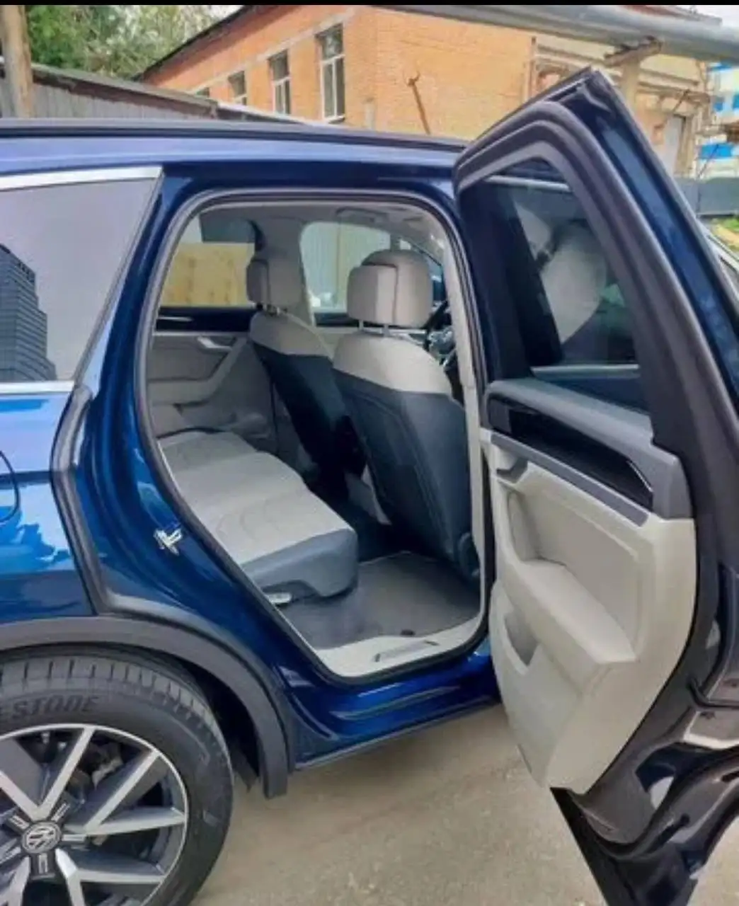 Продажа VW Touareg 3.0 TDI Exclusive - Кроссоверы (Авто) в Воронеж