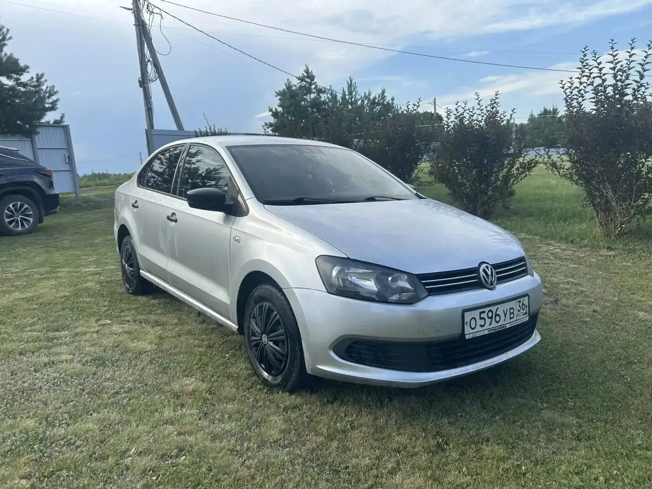 Volkswagen Polo 1.6, 2011 год - Легковые автомобили (Авто) в Воронеж