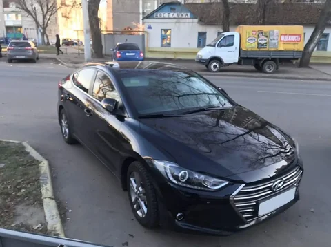 Hyundai Elantra 2.0 AT 2017 года в хорошем состоянии - частное объявление в Воронеж