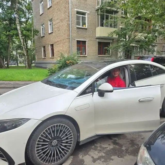 Приглашение девушки в Москву с оплатой дороги - Сопровождение (Услуги) в Севастополь