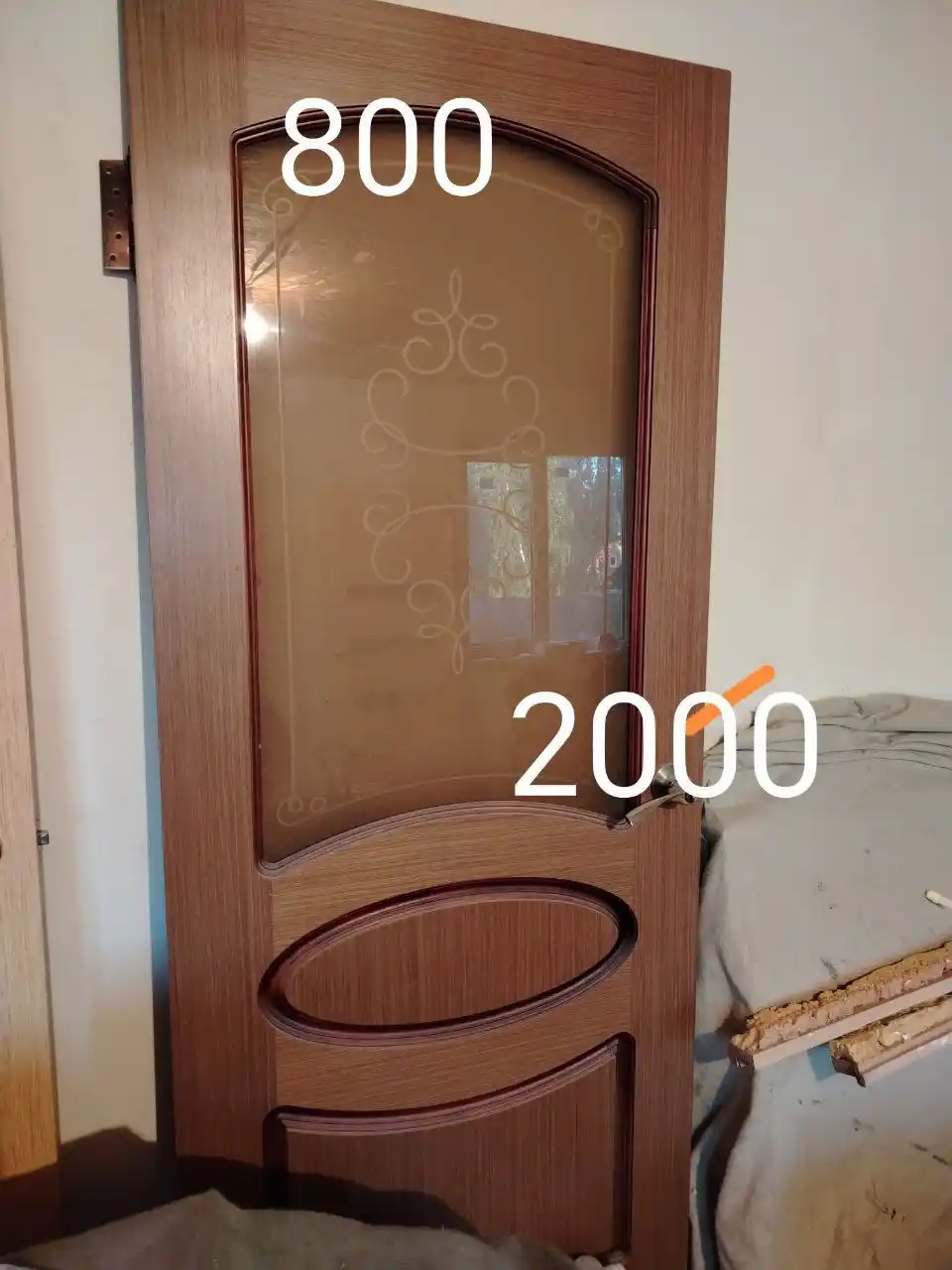 Продам межкомнатные двери