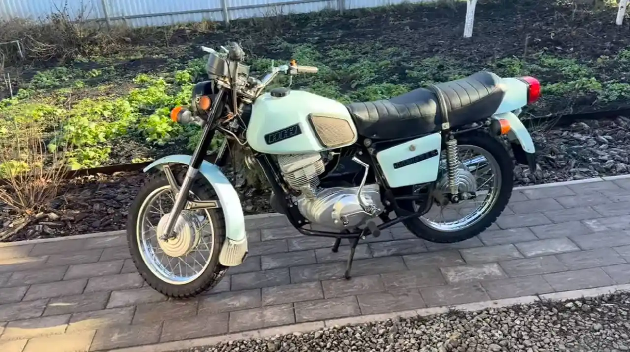 Мотоцикл Иж планета 5 1993 год