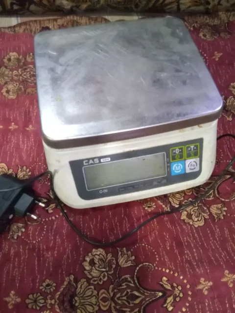 Продам электронные весы - частное объявление в Тюмень