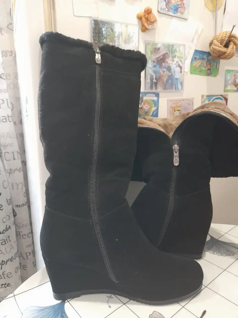 Новые замшевые сапоги 37 размер