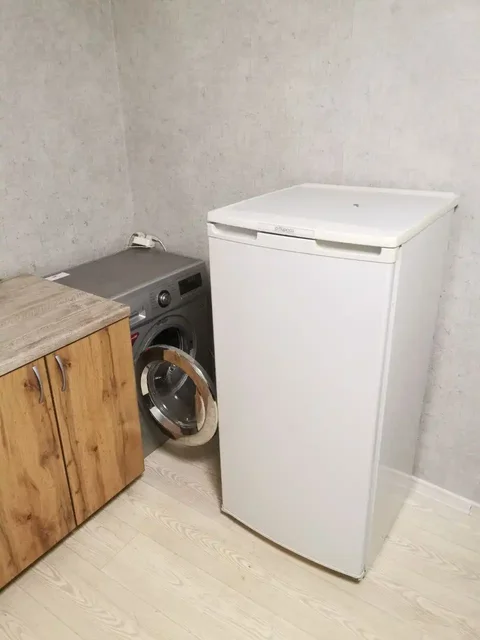 Сдам комнату на улице Республики 229 - Недвижимость в Тюмень