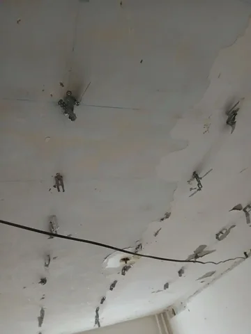 Услуга по уборке креплений на потолке - частное объявление в Тюмень