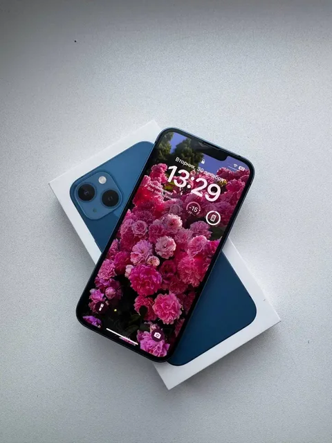 Продам iPhone 13 128 ГБ в идеальном состоянии - Электроника в Тюмень