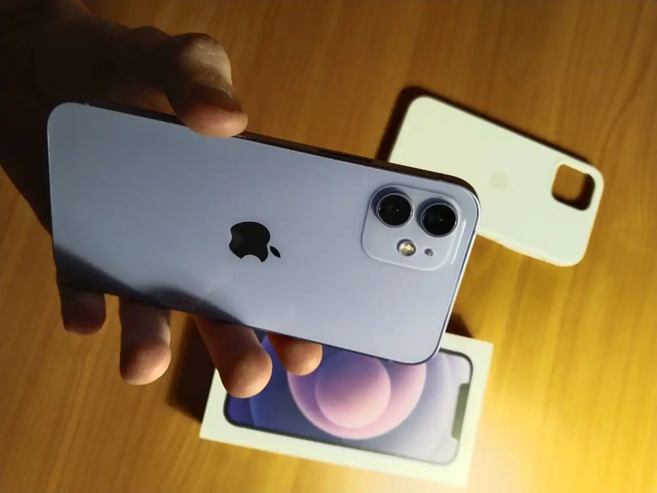 Продам iPhone 12 64Gb - Смартфоны (Электроника) в Тюмень