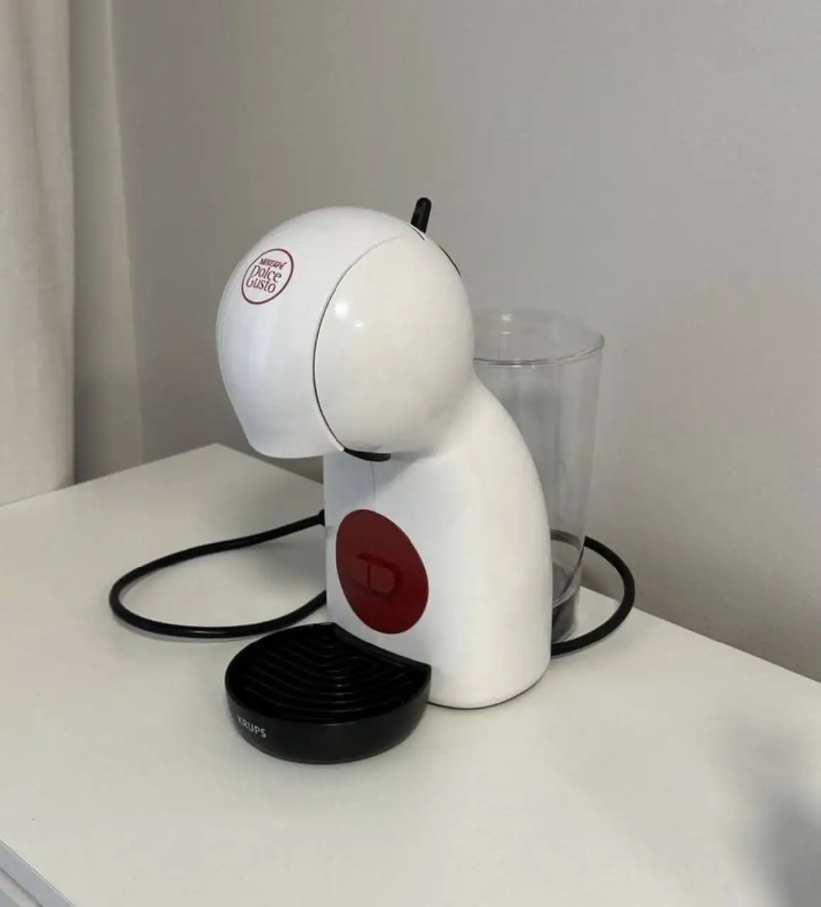 Кофемашина Nescafe Dolce Gusto с капсулами - Мелкая бытовая техника (Электроника) в Тюмень